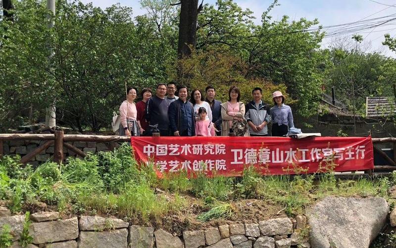 笔墨当随时代 文艺创作的生命力在于人民